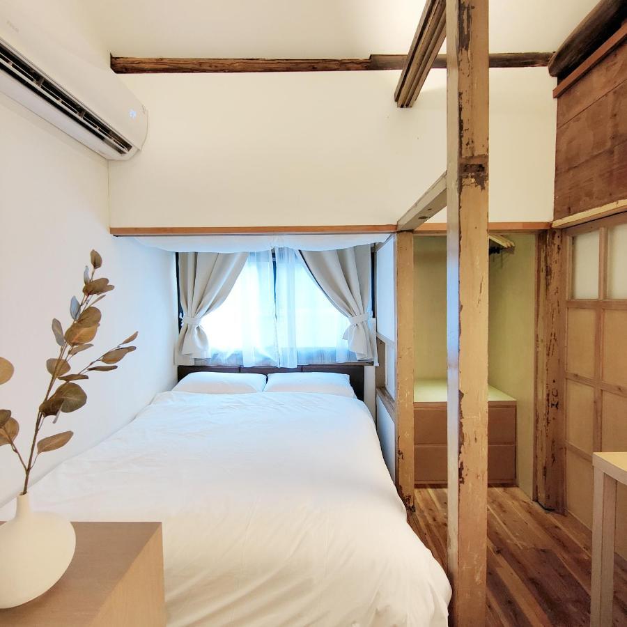 Jerry'S Mazehut Hostel Тайнань Екстер'єр фото